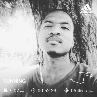 Kenneth2Mogale's profile picture. #nature ☘️ | #running #teamsweat |Non-linear thinking_Accountant | If forcing was a person | IG kenneth2mogale