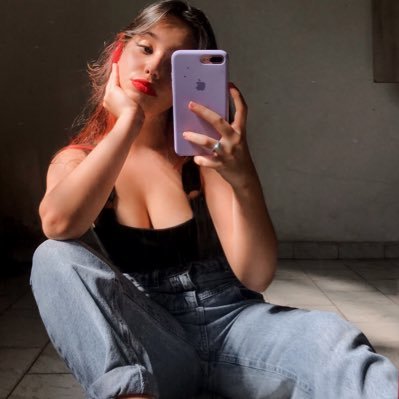 babxthng's profile picture. 𝗶’𝗺 𝗼𝘂𝘁 𝗼𝗳 𝗺𝘆 𝗺𝗶𝗻𝗱. 𝙥𝙡𝙚𝙖𝙨𝙚 𝙡𝙚𝙖𝙫𝙚 𝙖 𝙢𝙚𝙨𝙨𝙖𝙜𝙚 ☆· ˖°ミ