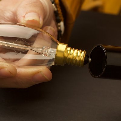A range of vintage Edison type light globes and lighting hardware.