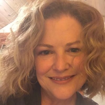 writer-adventuress-fibro & depression survivor-empath-intuitive-awakening-peaceful light sprite