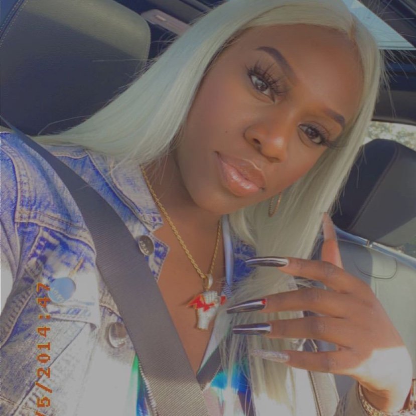 1thunder_reign's profile picture. Destined to be great! Ch 33 📖