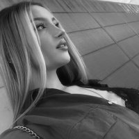 Lia (@lucialnrs) 's Twitter Profile