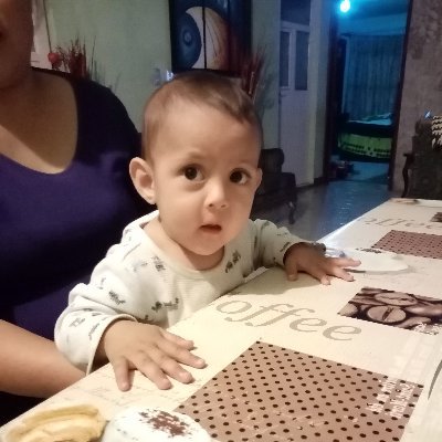 La vida es bella pero sin el Espíritu De Dios en lo que hacemos solo es algo opaco y sin valor.... Dios es el brillo y la alegria que necesita nuestras vidas.