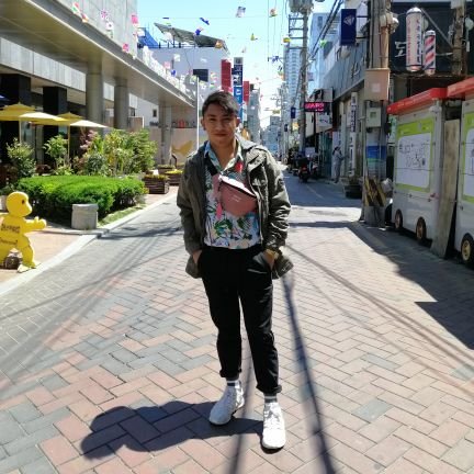 DJowbs's profile picture. D'squared Cru!
#ABANTEROS 🔥