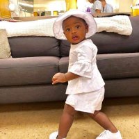Olanrewaju adeola (@orlamz) 's Twitter Profile