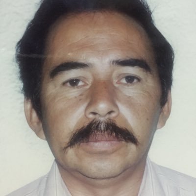 vararomero2's profile picture. 