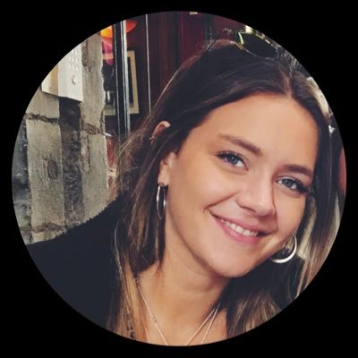 lauraemcconnell's profile picture. 