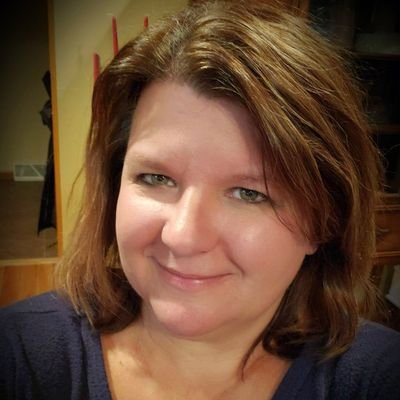 @jengraphdesigns #socialmediaguru #wordpressguru #webdesigner digital media, arts, photography, classic cars, travels, family and life.