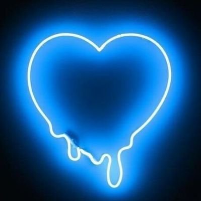 LazyArt2's profile picture. might be posting art💜💙