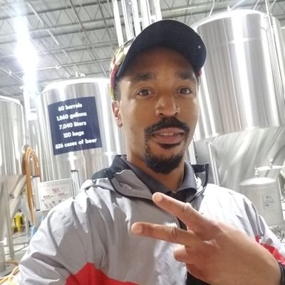 *Homebrewer/Beer Enthusiasts 🏡🧪🍺
*Gallivanter of Breweries🚶🏾♂️✈🍻
*Conqueror of Brewz/Challenges🤴🏾🍻