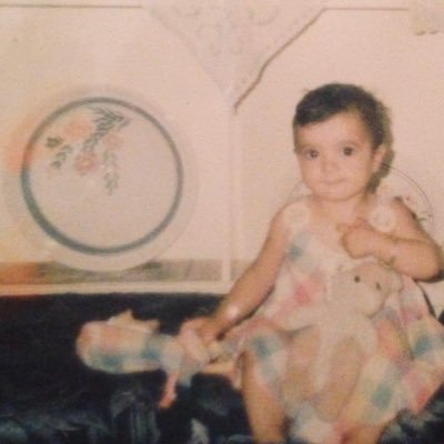 ReenaSkala's profile picture. و إن لم يجدوا بك عيباً ، كَسوك من عيوبهم وعابوا .💔👌!!