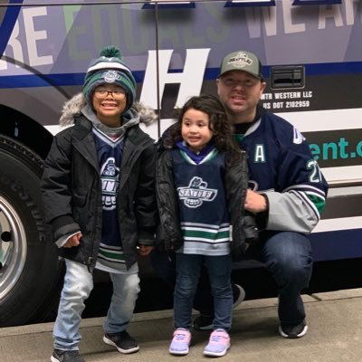 Father of two, Seattle Thunderbirds, Kraken, Wild, NHL, M’s, Seahawks fan. 🤙