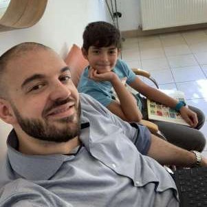 jananalqalaf's profile picture. لَنْ يَضُرُّوكُمْ إِلَّا أَذًى ۖ وَإِنْ يُقَاتِلُوكُمْ يُوَلُّوكُمُ الْأَدْبَارَ ثُمَّ لَا يُنْصَرُونَ