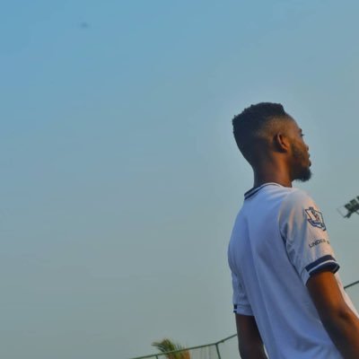 OlaOla_Oj's profile picture. Good times 🌊 and tan lines!