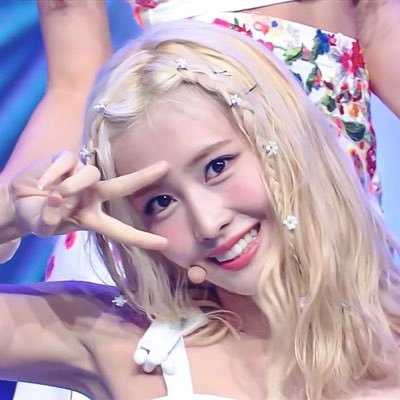 ellie_m64's profile picture. ももちゃんに抱きしめられたい