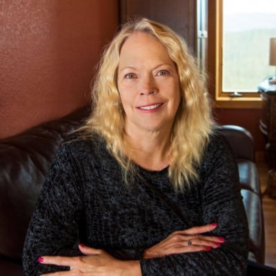 Writer, professor, historian. I teach at Univ of Cincinnati but at heart I’m a Colorado cowgirl.