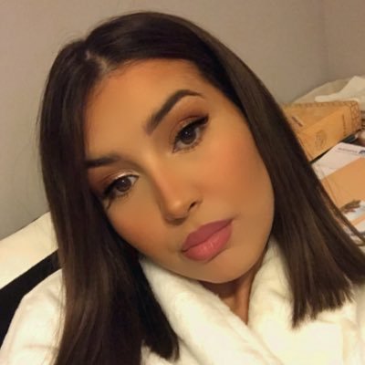 👑
