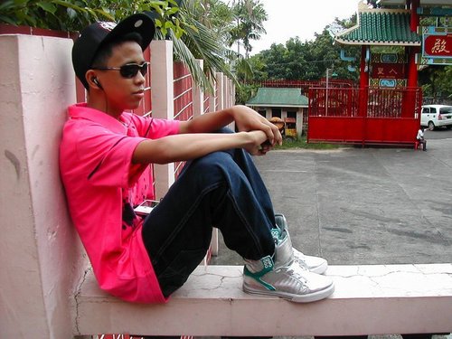 DemigodVictor2's profile picture. this is my back up account... GOD OF RADIANCE AND LIGHT.... taken by DemiGodGab...