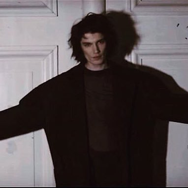 zahartowany's profile picture. Porzućcie wszelką nadzieję, wy, którzy tu wchodzicie.