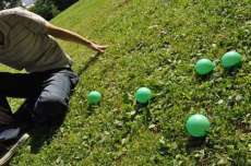 jugglesendai's profile picture. 仙台を中心に活動するホゴノプロフィス主催のジャグリング練習会の日時の告知、仙台で見られるジャグリングパフォーマンスのお知らせなど。