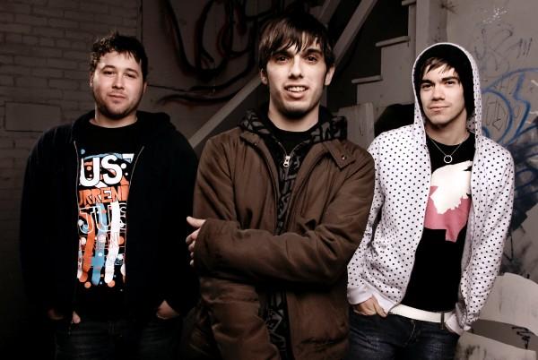 Pull_The_Pin's profile picture. Hi, we're Pull the Pin and we'll be making updates every time we use the bathroom, watch discovery kidz/cartoon network, shave, shower, or make omelettes