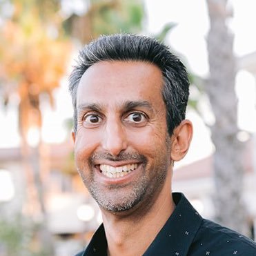 I own a computer consulting company named Right Click. Follow Right Click @rightclickinc. I am happily married with two beautiful daughters.
