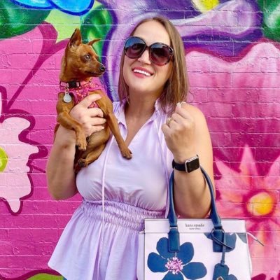 The adventures of a colorful Baltimore gal & her 🐶 minpin Piper. Join us for Fashion, Food, & Furbaby Fun!