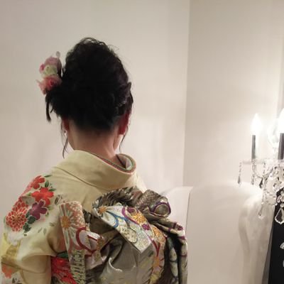 自宅のたった3ヶ月で太もも-6cmの美脚へ
・
◾️下半身太りのせいでスキニーが履けない
◾️毎日むくみで脚がパンパン
◾️セルライトでぼこぼこな脚をなんとかしたい
・
ジムでもエステでもスパッツでもない
むくみを解消し脱下半身デブを目指す唯一の方法!
・
🔻まずはトレーナーの無料カウンセリング🔻