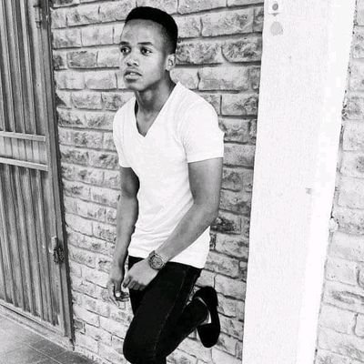 MuhleSizwe's profile picture. NASDAQ ANALYST.... FOREX TRADER... 📈👑📈