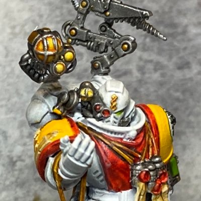 Warhammer (40k, Kill Team, Fantasy Battle, Blood Bowl) painter and player. Started in the early 90s but loving the new stuff. My pronouns are he/him.