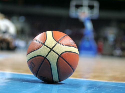 choms_'s profile picture. 