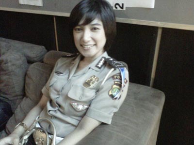 Bangga menjadi seorang Polwan.Model wanna be