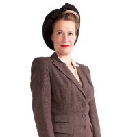 Lucy Adlington (@historywardrobe) 's Twitter Profile