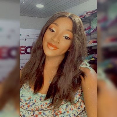 NnodimAmandaa's profile picture. Realist ✨🖤
Instagram :_x.amanda.x_