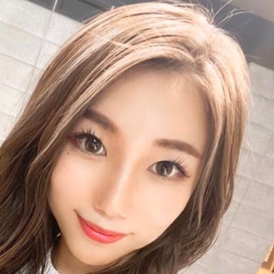 男の娘動画を紹介 #男の娘 #女装子 アダルトアカウントのため、未成年、アダルトが不快な方はフォローしないでください #相互 #フォロバ