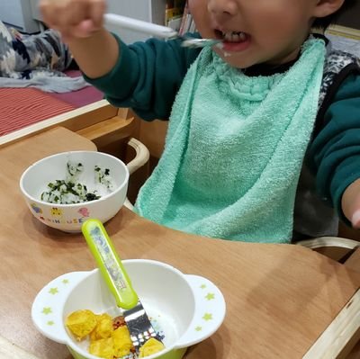 ２歳児と0歳児のパパです。ご飯食べない息子に朝ご飯作ってます。
https://t.co/hH9qUzTwu8
最近はミニチュアばかり作ってます。
副業関連は興味ないです。