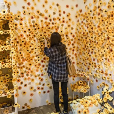 monasu_novel's profile picture. comicoノベル公式「恋人はフランス人」https://t.co/ZFeg86yIsE もなかあいすです。犬派です。6年くらい付き合っているフランス人同居人がいます。