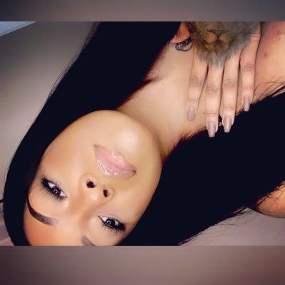 💙| IG/SC: clarissajanae | I identify as A Threat | My pronouns: Try-Me 💙