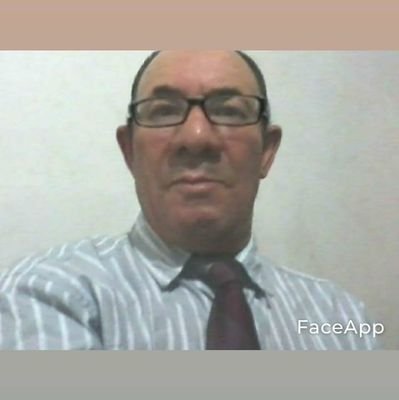 julioce45323293's profile picture. 