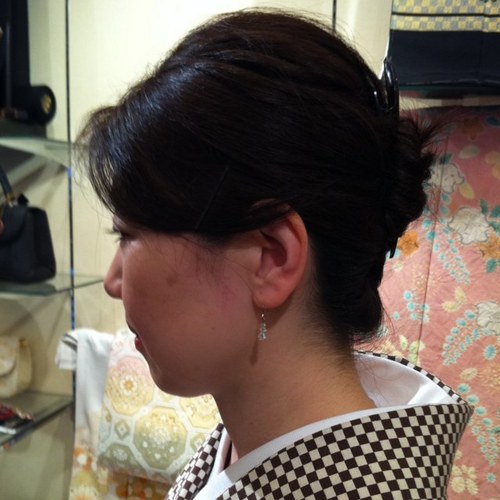 miyako3858's profile picture. 創業72周年、老舗呉服店 花いち都屋。前結び着方教室 生徒募集中