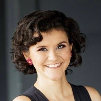 indileal's profile picture. Singer | Hatha Yogini | Yogi | Ayurveda | Sonora Bhajancera | Art of Living Teacher ☺️❤️