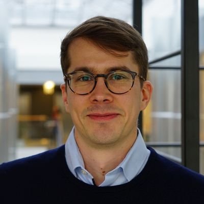 riturkki's profile picture. A human.