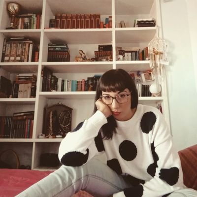 Lettrice per amore
Blogger per caso.
https://t.co/NAjh825MzQ
