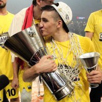 zeynep (@fbbasketballfan) Twitter profile photo