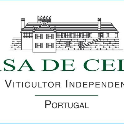 An Independent Winegrower family in North of Portugal with White Wines at Quinta de Sanjoanne and Red Wines at Quinta da Vegia