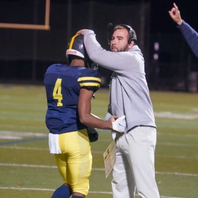 Lausanne Collegiate School wide receivers coach. 2016 & 2017 State Champs. People don't care about how much you know until they know how much you care.