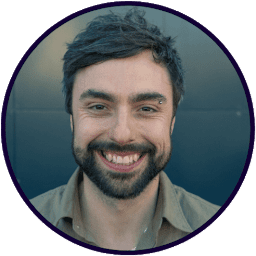 If you're looking to connect, I'm posting daily (mon-fri) on LinkedIn. Come & say hi! 👉 https://t.co/DgsFNNI6ud
