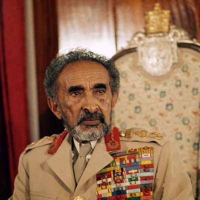 Welcome to RastaKnowledge, where we discuss commonly asked questions of the faith. To share the knowledge of Jah
https://t.co/fZ0wQDKn1x 
Jah RasTafari
