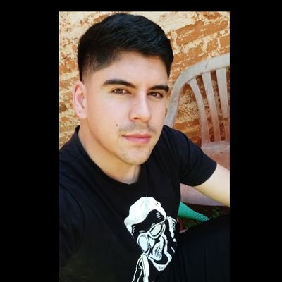 Musica Rap 🎧
Peluquero 💈
Batalla de Gallos 👊