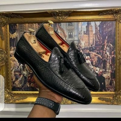 HassanI90327941's profile picture. CEO-golden Spring Boot
we make and produce various kinds of footwear that suit your taste, make a right and confidence step with your leg buy rocking our brand.